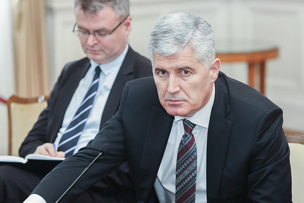 MUHASILOVIĆ: Čović koristi opoziciju iz RS-a kao rezervu kako bi mogao vršiti pritisak na Dodika
