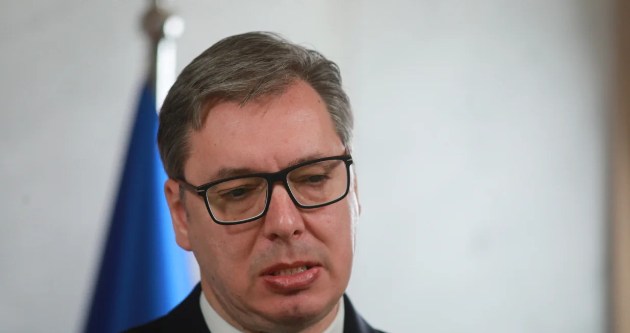 EVO ZBOG ČEGA SE VUČIĆ NAGLO VRATIO: U SAD-U doživio teški fijasko?
