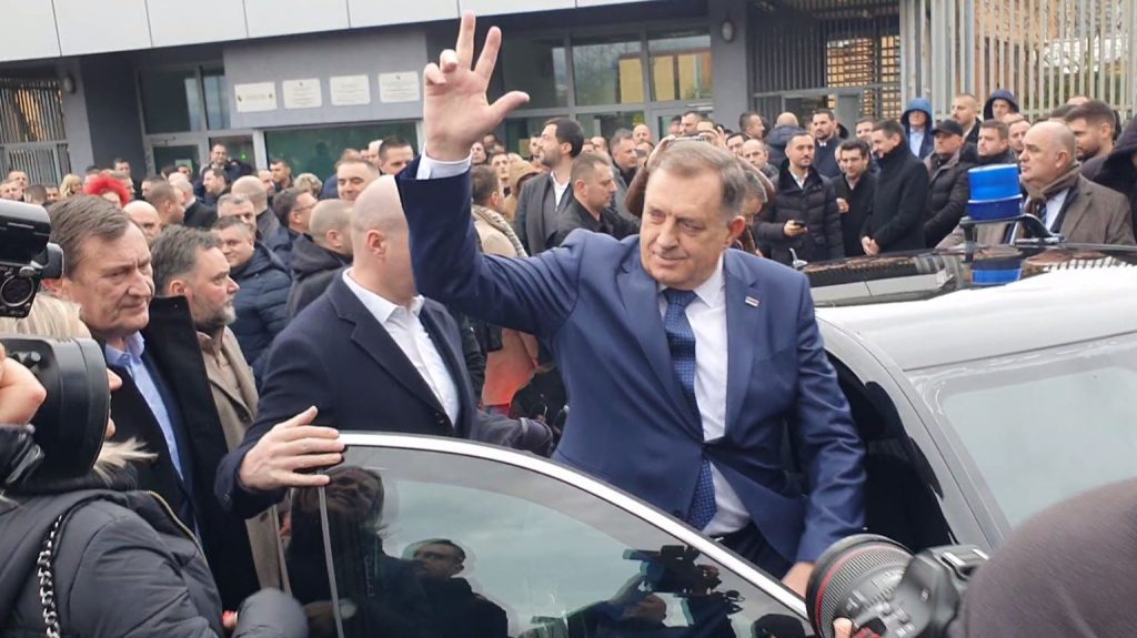 INSTITUCIJE ŠUTE: Milorad Dodik i dalje na slobodi