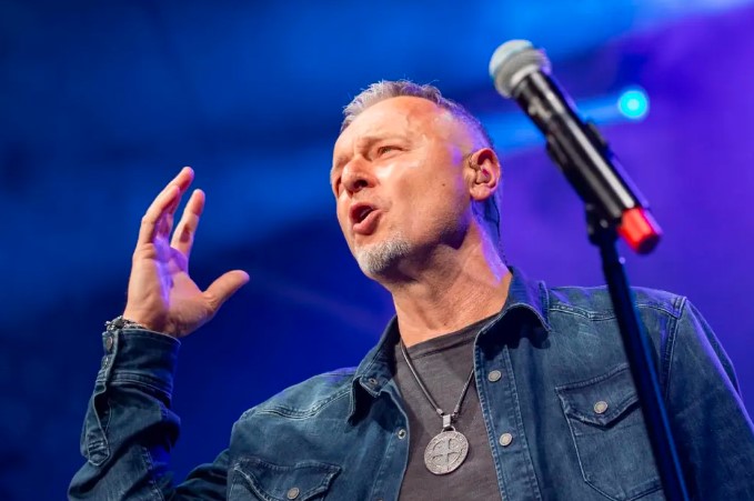 Thompsonov koncert pod najstrožim osiguranjem: Snajperisti na HRT zgradi, blokade cijelog Zagreba