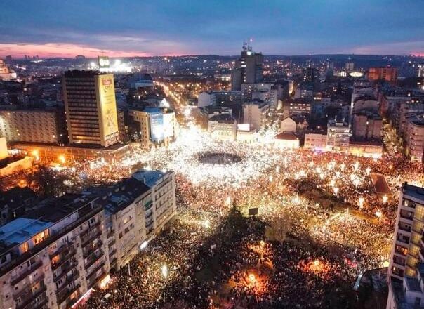 Studenti FDU pozvali građane Srbije na masovnu obustavu rada od 1. jula