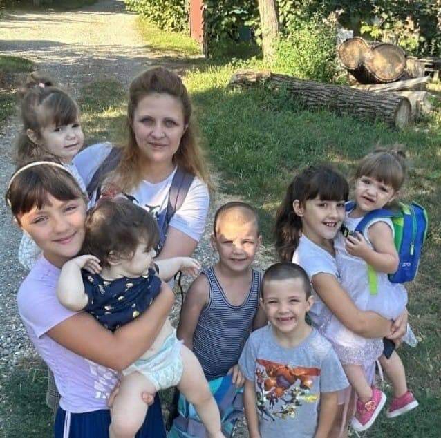 Preminula Zorana Lukić (31), samohrana majka sedmero djece: Njena borba za dostojanstven život ostat će upamćena