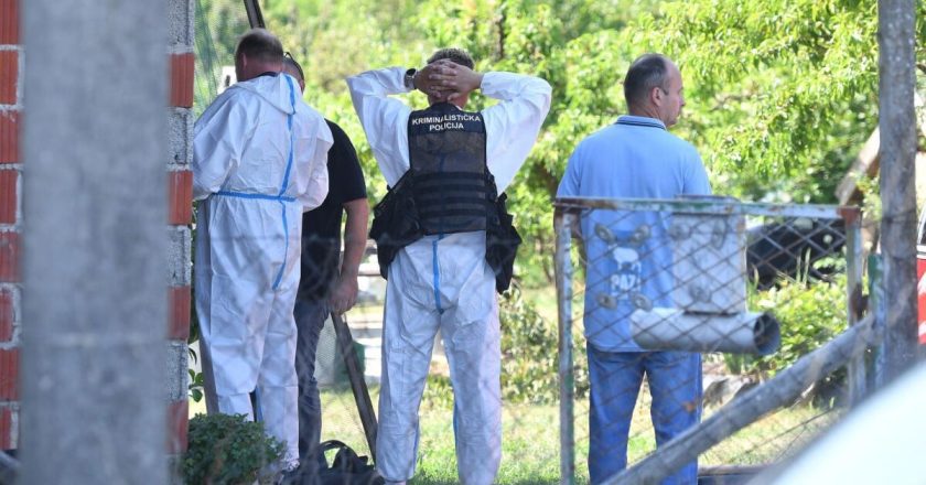 Tragedija u Hrvatskoj: Ubijena žena, teško povrijeđeni suprug i sin, policija traga za osumnjičenim