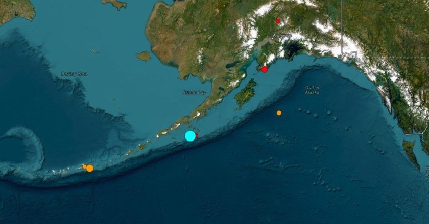 Snažan zemljotres magnitude 7,3 pogodio obalu Aljaske, Izdato upozorenje na cunami