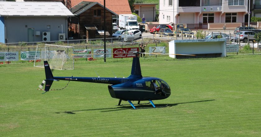 Spektakl u Kalesiji: Mladoženja po mladu došao helikopterom!