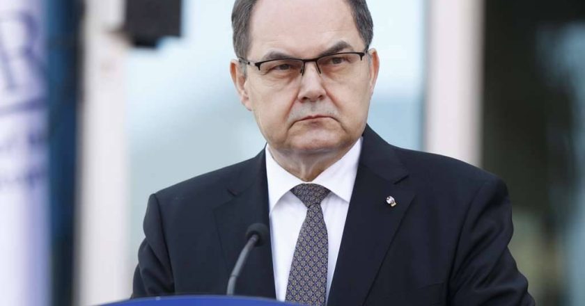 Schmidt odlučno reagovao: RS mora platiti dug Viaductu iz svojih akciza