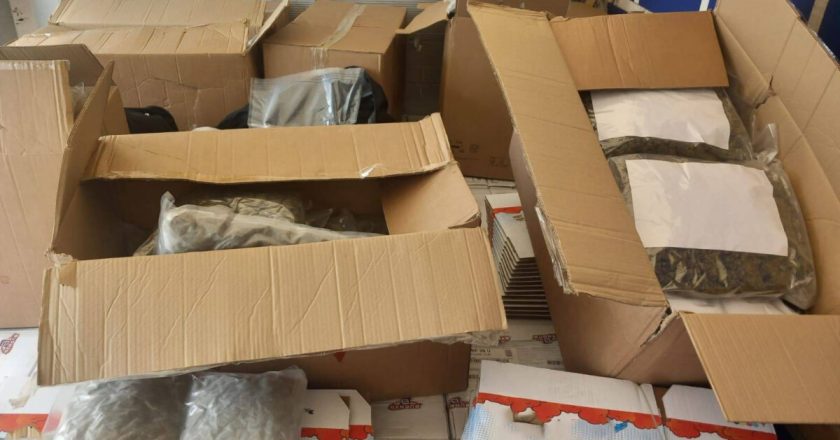 VELIKA ZAPLJENA NA GRANICI: U kamionu pronađeno preko 105 kg marihuane i 2 kg kokaina