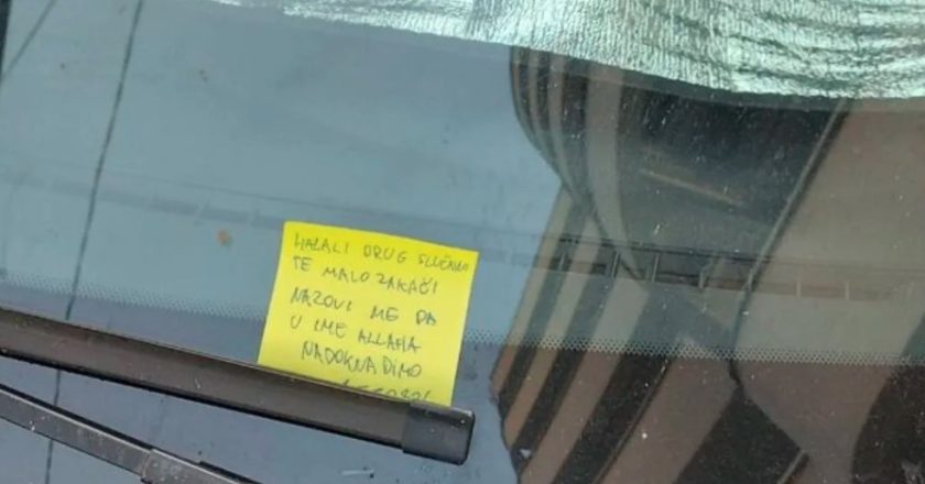 Zakačio auto pa ostavio poruku: Kad vidite šta je napisao, oduševit ćete se!