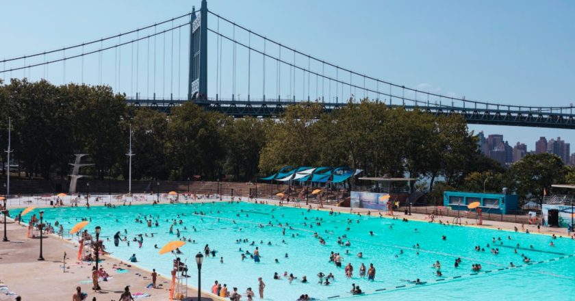 “Ljudi ne prestaju obavljati veliku nuždu u javnim bazenima New Yorka – Evo šta se događa!”