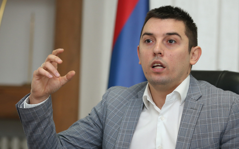 Incident na Jahorini: Napadnut ministar Denis Šulić nakon koncerta Alena Islamovića?