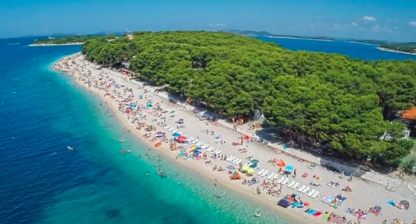 Građani BiH podižu kredite do 5.000 KM za ljetovanje: More postaje luksuz