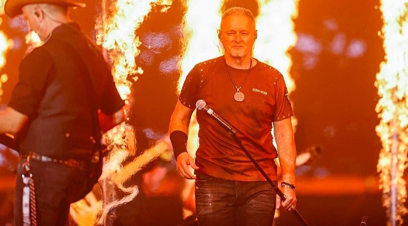 Hrvatska ne može moralizirati BiH o evropskim vrijednostima dok pola miliona ljudi na koncertu Thompsona uzvikuje kontroverzni pozdrav