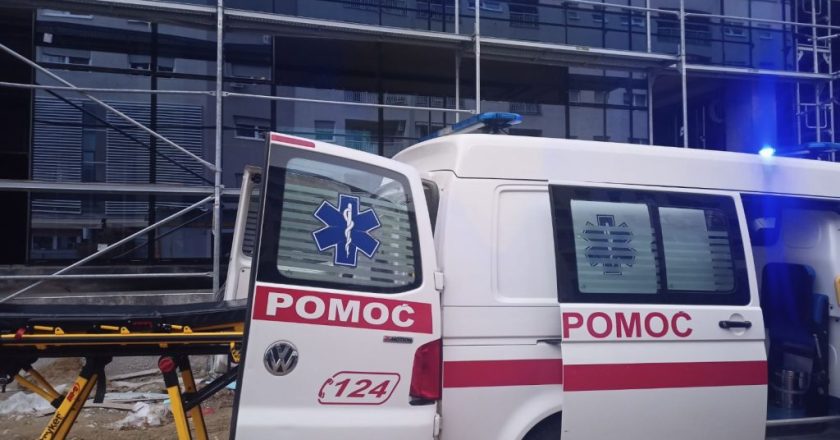 Tragedija u Brčkom: Radnik poginuo na gradilištu nakon nesreće s radnom mašinom
