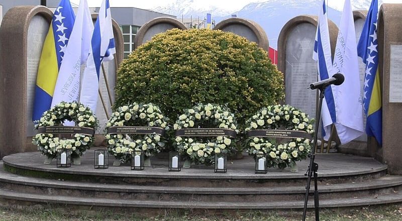 Jevrejska zajednica u Mostaru uznemirena: Ukradena izraelska zastava, napadi na groblje i domove članova