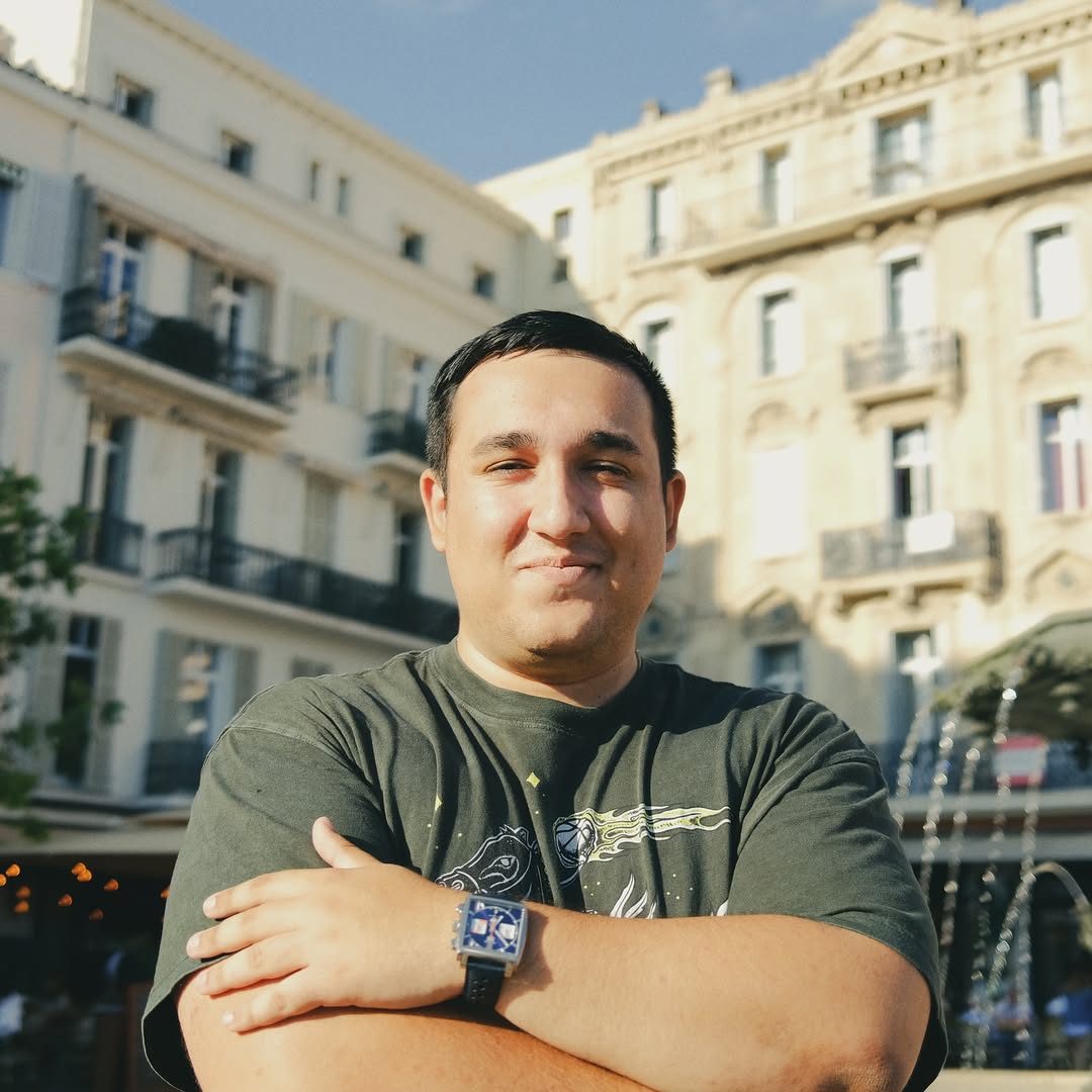 Mudja iznenadio fanove: Srpski YouTuber učio ilahije uživo i dirnuo hiljade gledalaca