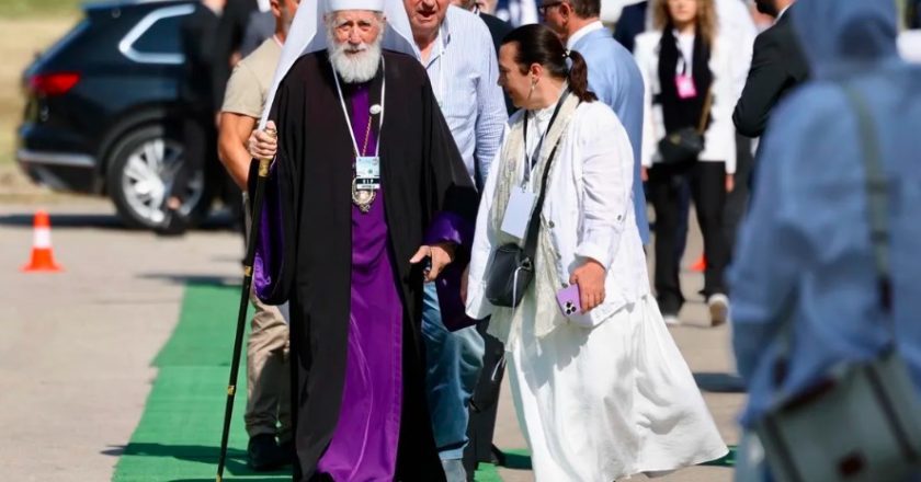 Mitropolit Mihailo iz Potočara: “Srebrenica je drugo sveto mjesto, dolazit ću i kada Bosna bude jedinstvena”