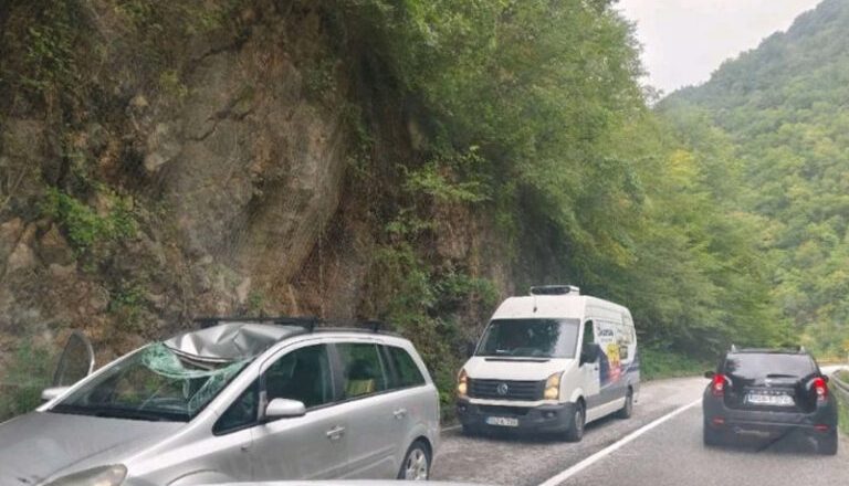 Tragedija kod Foče: Doktorica iz Sarajeva poginula u odronu stijene, otac teško povrijeđen