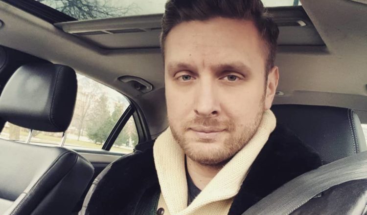 SEJO BOY UPUTIO OŠTRE KRITIKE MINISTRU DELIĆU: “Letite s pozicija, narod vas više ne može gledati”