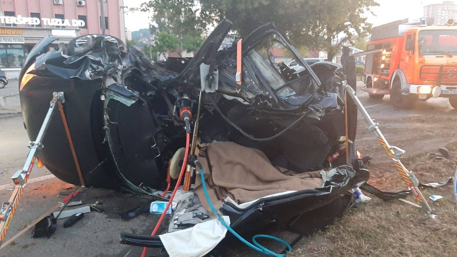 Tuga u Banovićima: Mladi Amar Sejdinović (22) izgubio život u teškoj nesreći u Tuzli