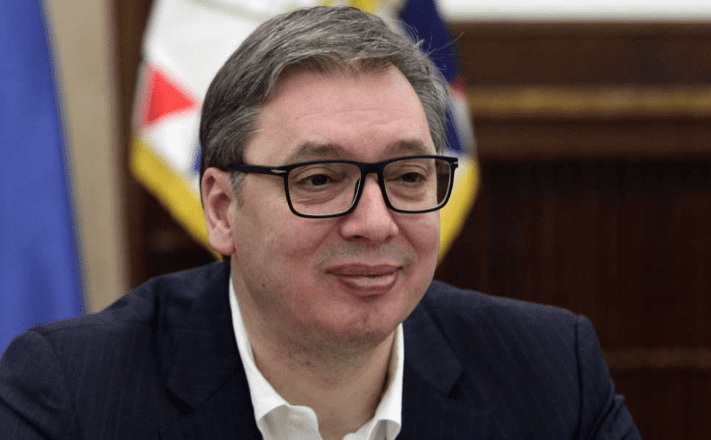 (VIDEO) Vučić 2007. plakao zbog policije – danas bije sopstveni narod