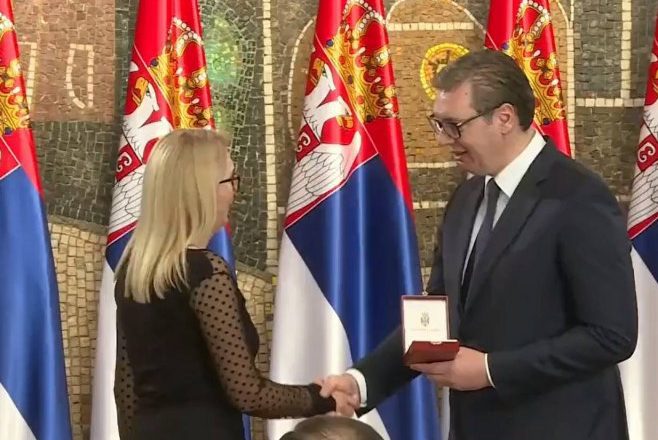 Tužiteljica čijim prijedlogom je Dodiku ukinut pritvor ranije primila Vučićevu Zlatnu medalju za hrabrost