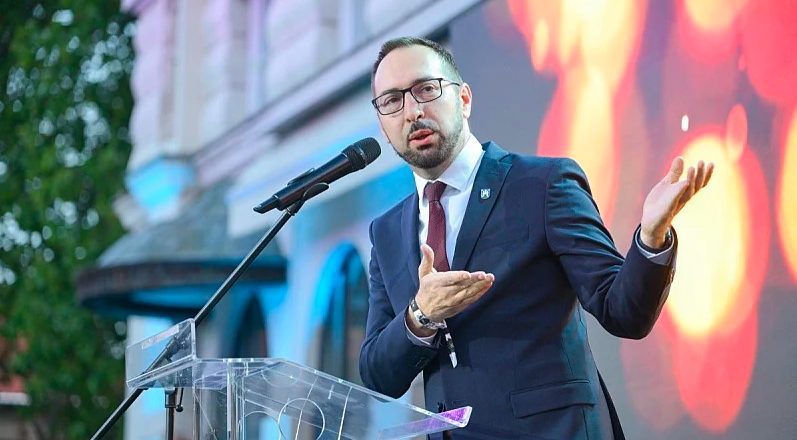 Tomašević poručio: Dok sam gradonačelnik, Thompson više neće nastupati u Zagrebu