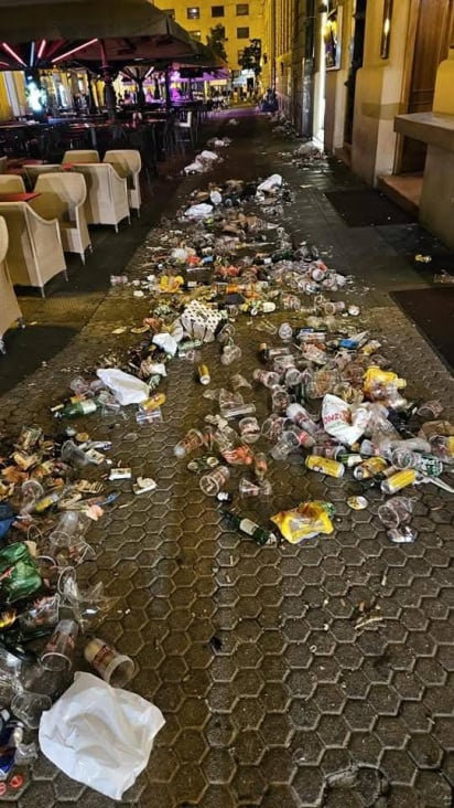 Zagreb pred Thompsonov koncert: Građani ogorčeni zbog nagomilanog otpada u centru grada