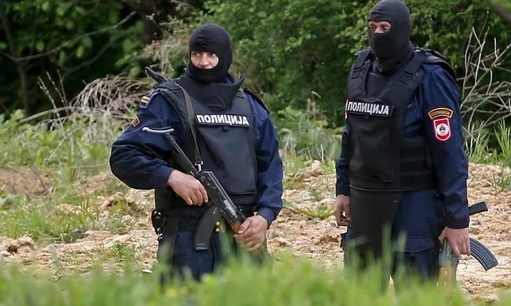 Eksplozija uznemirila Zvornik: Policija traga za napadačima, građani u šoku