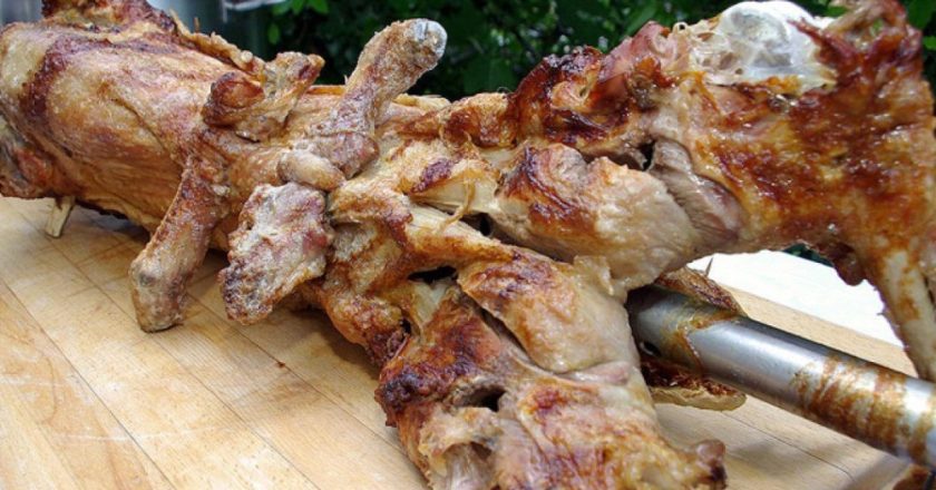 NAJEO SE JANJETINE U JABLANICI PA POBJEGAO