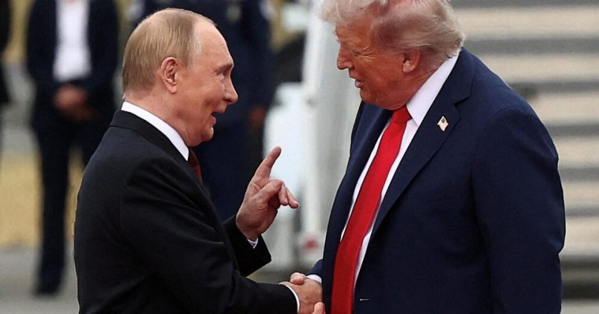 TRUMP I PUTIN OČI U OČI NA ALJASCI: SVJETSKA JAVNOST PRATI HISTORIJSKI SUSRET