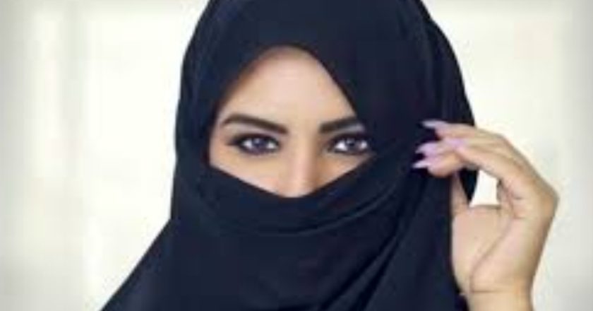 PRIČA O ŽENI KOJOJ JE SVE KRENULO KAKO TREBA TEK ONDA KAD JE STAVILA MARAMU