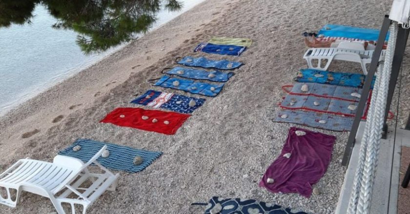 Bosanski konobari pomiješali peškire na plaži: turisti zbunjeni i posvađani