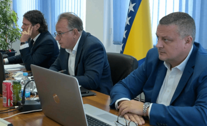 FEDERACIJA BiH DIŽE NOVI KREDIT: Ovaj put se tačno zna u šta će novac biti potrošen…