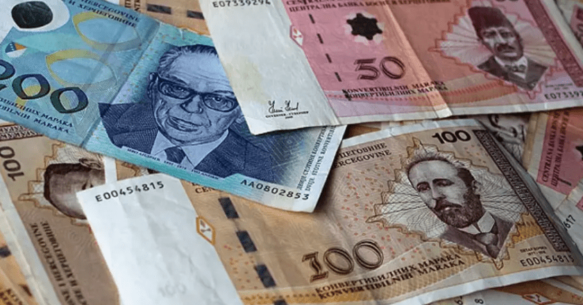 Minimalna penzija od 700 KM u Federaciji BiH: Evo kada bi mogla biti isplaćena