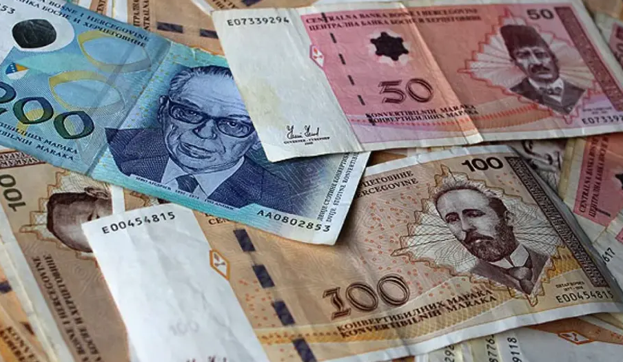 Minimalna penzija od 700 KM u Federaciji BiH: Evo kada bi mogla biti isplaćena