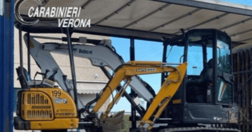 Šok u Italiji: Kamiondžija iz BiH uhvaćen sa dva ukradena mini-bagera