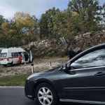 Teška nesreća u BiH: Poginule dvije osobe, autom udarili u zid pored puta