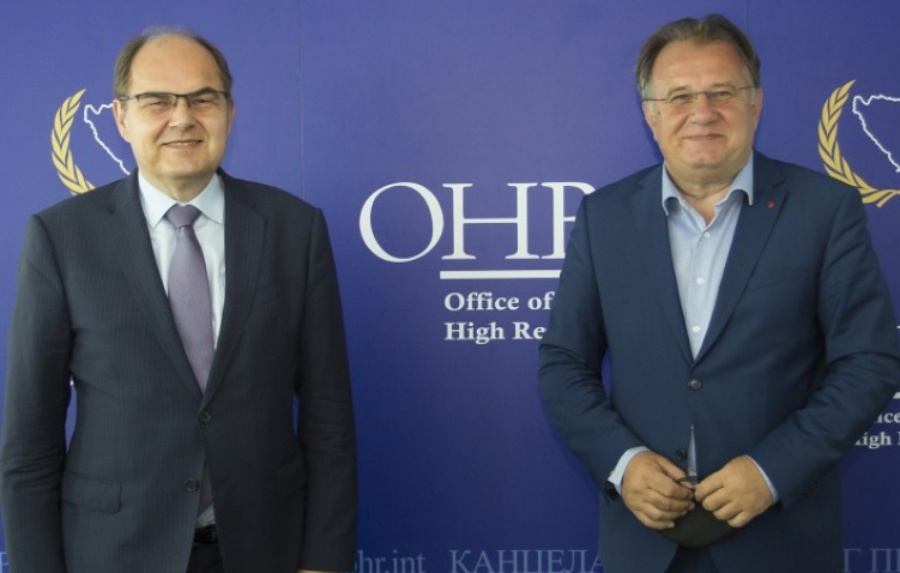 Schmidtov i Nikšićev prijedlog znači legalizaciju podjele ili kraj države Bosne i Hercegovine?