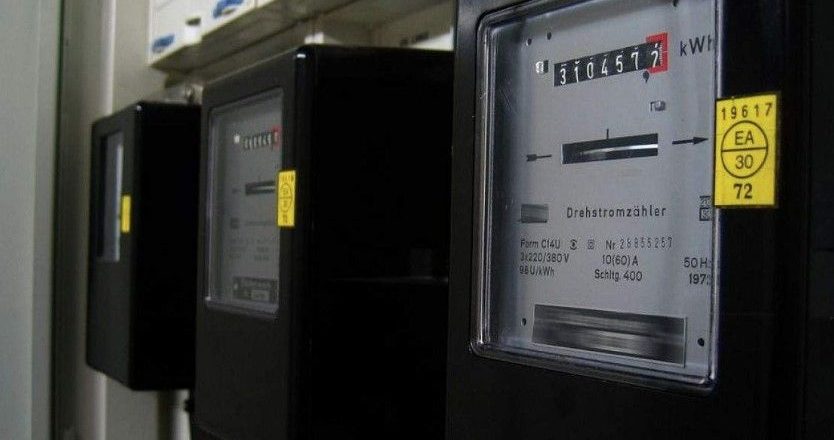 Od nedjelje nova primjena jeftinije i skuplje struje: Pogledajte kada počinje niža tarifa