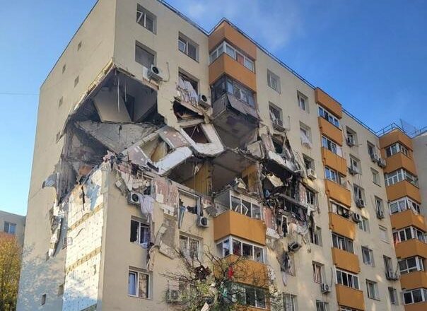 Eksplozija uništila zgradu, najmanje troje mrtvih i više povrijeđenih