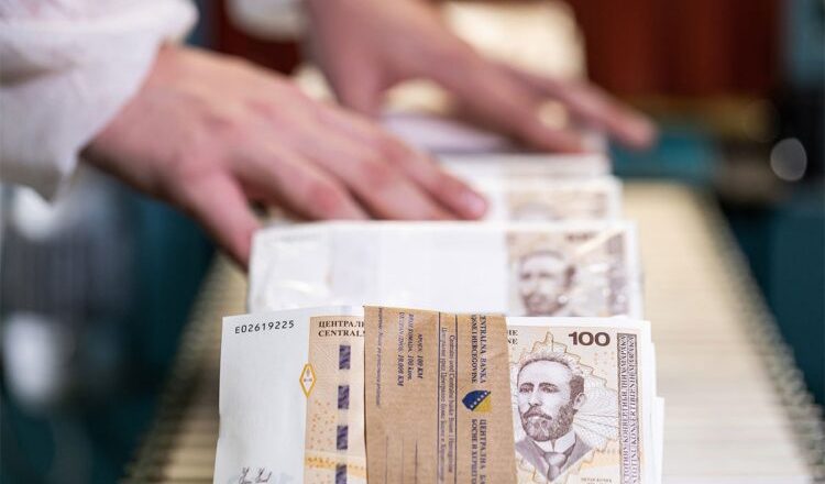 Neočekivano iznenađenje: Firma isplaćuje ogroman bonus radnicima u BiH