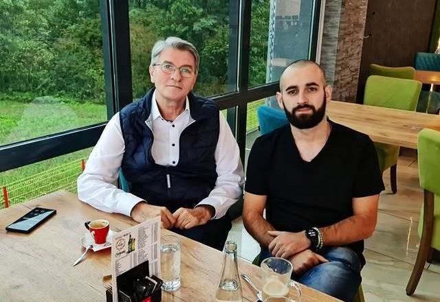 Ekskluzivno otkrivamo o čemu su razgovarali Šemsudin Mehmedović i YouTuber Amir Hadžić
