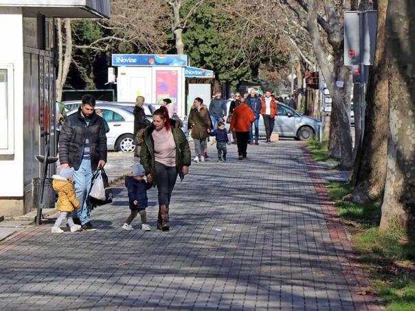 Sunčano širom BiH, temperature do 23 stepena