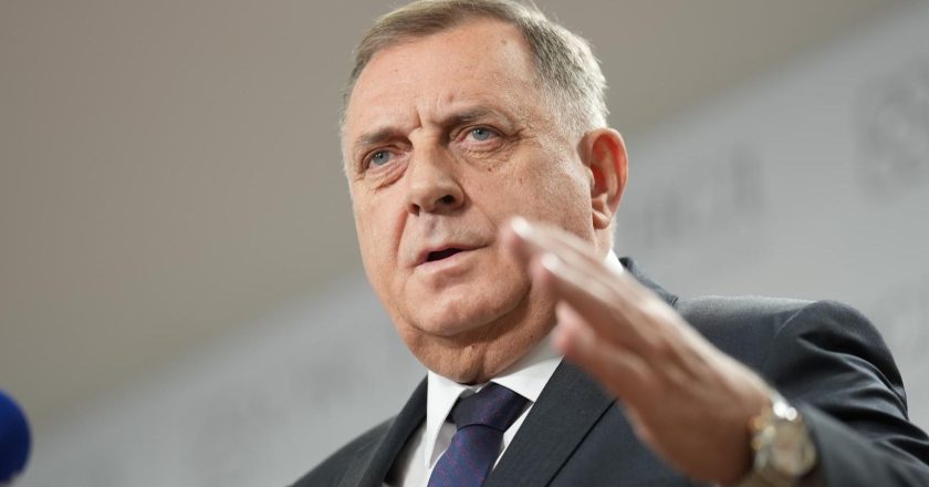 Dodik vrijeđao Izetbegovića: “To je onaj smrad koji se širi iz Sarajeva”