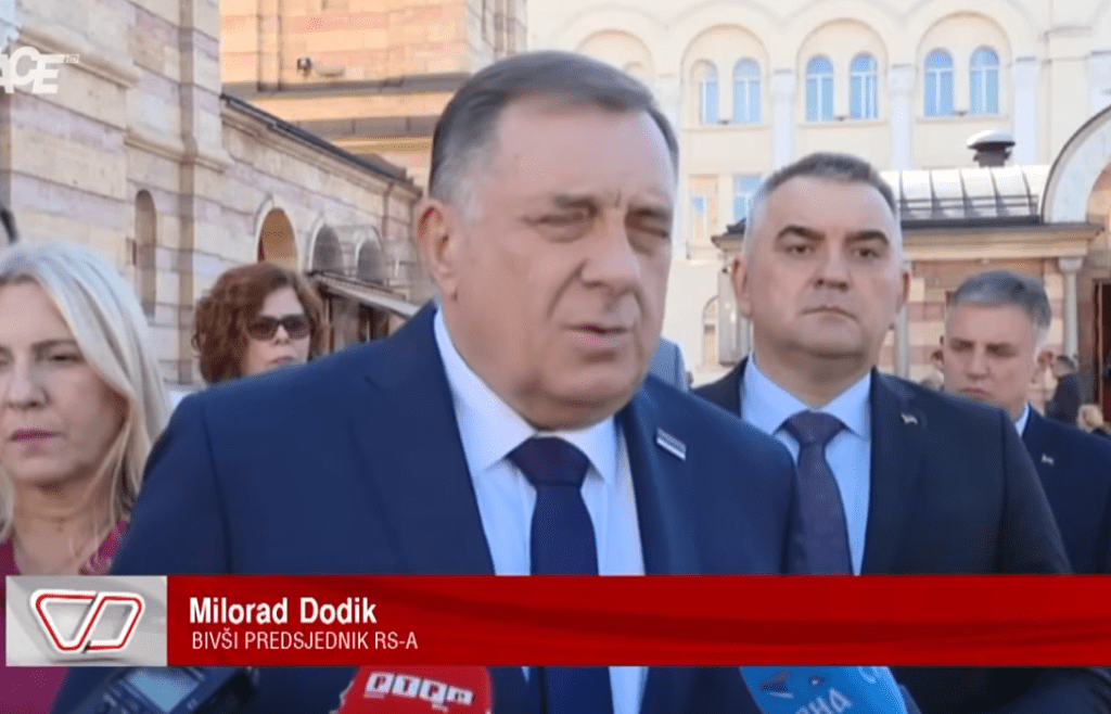 Vučić se ne javlja Dodiku: Vulin ga ponovo “udario” „Poselamio vas sve Naser Orić!“