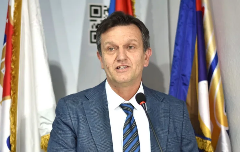 Blanuša: „Dobio sam rezultate iz spornih gradova, brutalno sam pokraden. Izborna volja u RS je potpuno falsifikovana“