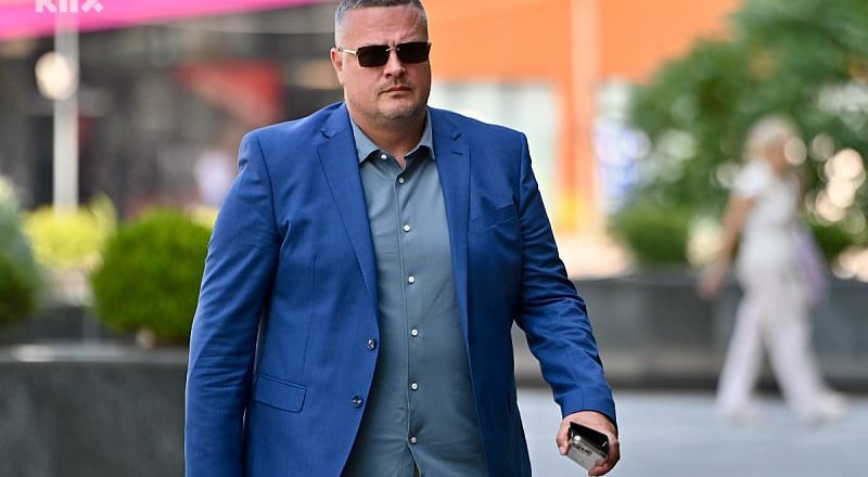 Vojinu Mijatoviću oduzet službeni telefon zbog sumnje u namještanje javnog poziva vrijednog 1,2 miliona KM