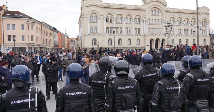 Panika u MUP-u Srbije: Žandarmeriji stigla hitna poruka na Viber