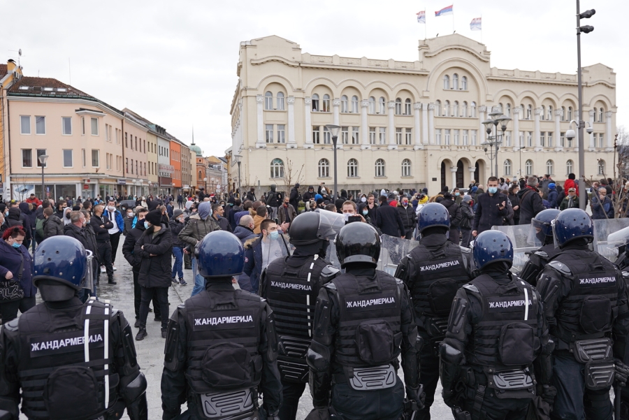 Panika u MUP-u Srbije: Žandarmeriji stigla hitna poruka na Viber