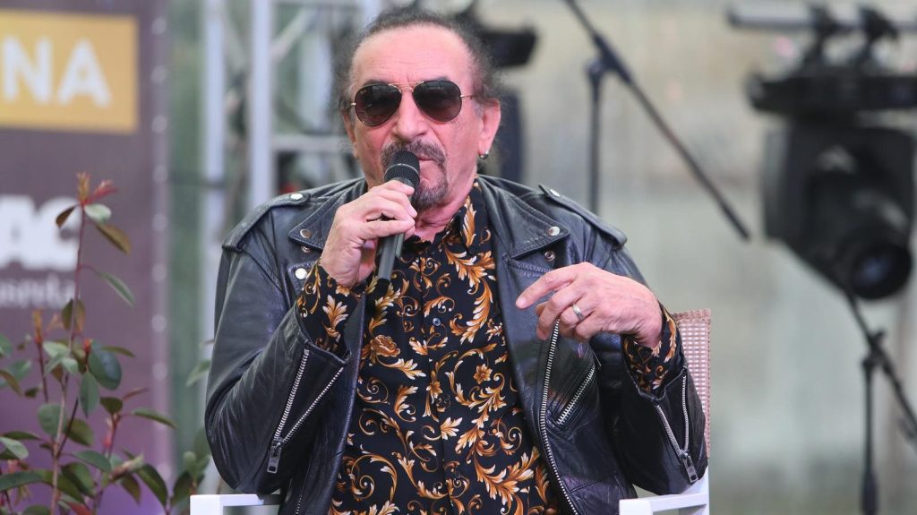 Zbog ove pjesme je Željko Bebek napustio Bijelo Dugme: Nije htio da je pjeva